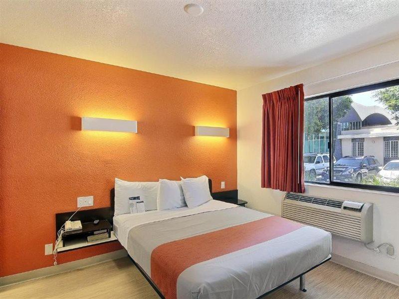 Motel 6-Goleta, Ca - Santa Barbara Eksteriør bilde